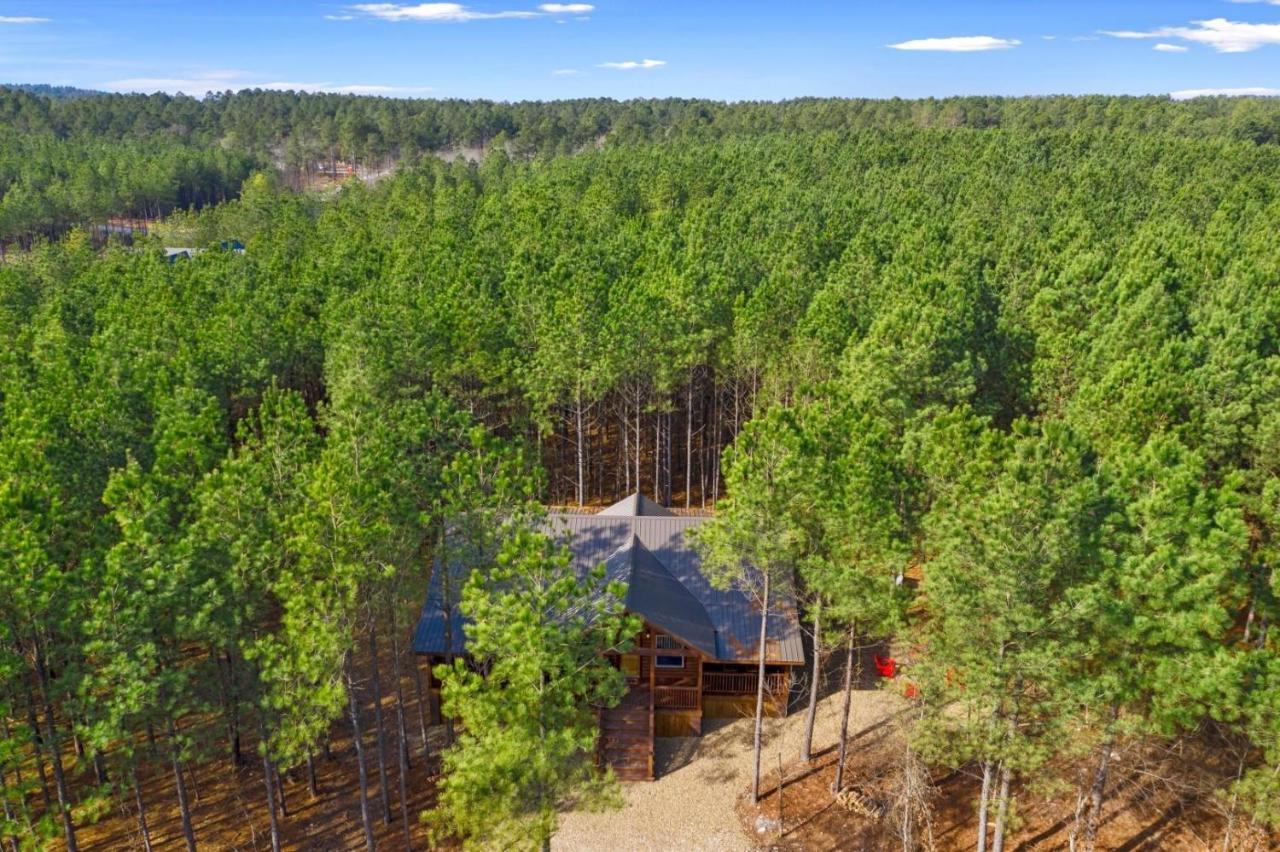 Large Luxury 2Br Cabin W Hot Tub Double Trouble Was Designed For Fun Comfort And Memories Minutes From Buzzling Hochatown And Beautiful Beaver Bend State Park بروكن بو المظهر الخارجي الصورة